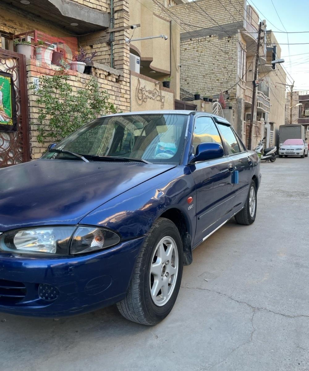 بروتون ويرا